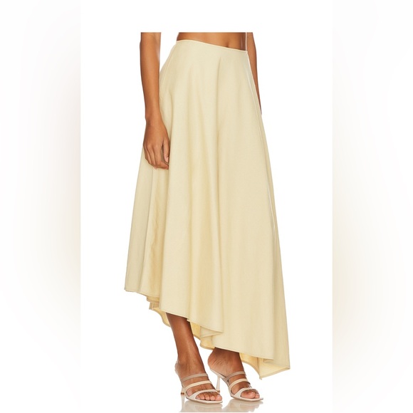 Worm once! Asymmetrical Midi Skirt - Picture 3 of 4